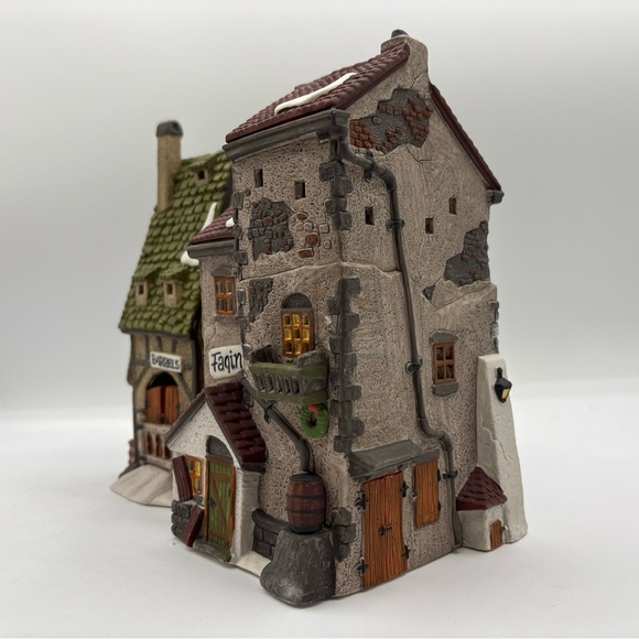 Dept 56 1990 Vintage HVC Dickens Village Oliver Twist Fagin’s Hide-a-way 5552-2 - Picture 2 of 12